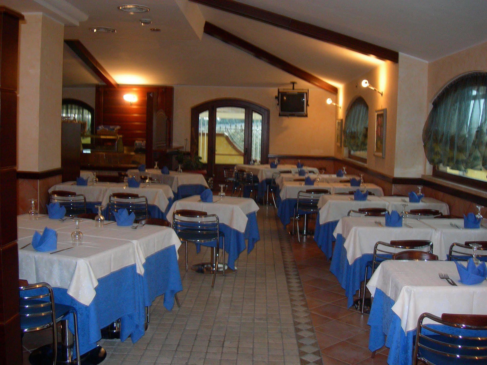 La Locanda Del Cavaliere Borgo Montello Eksteriør billede