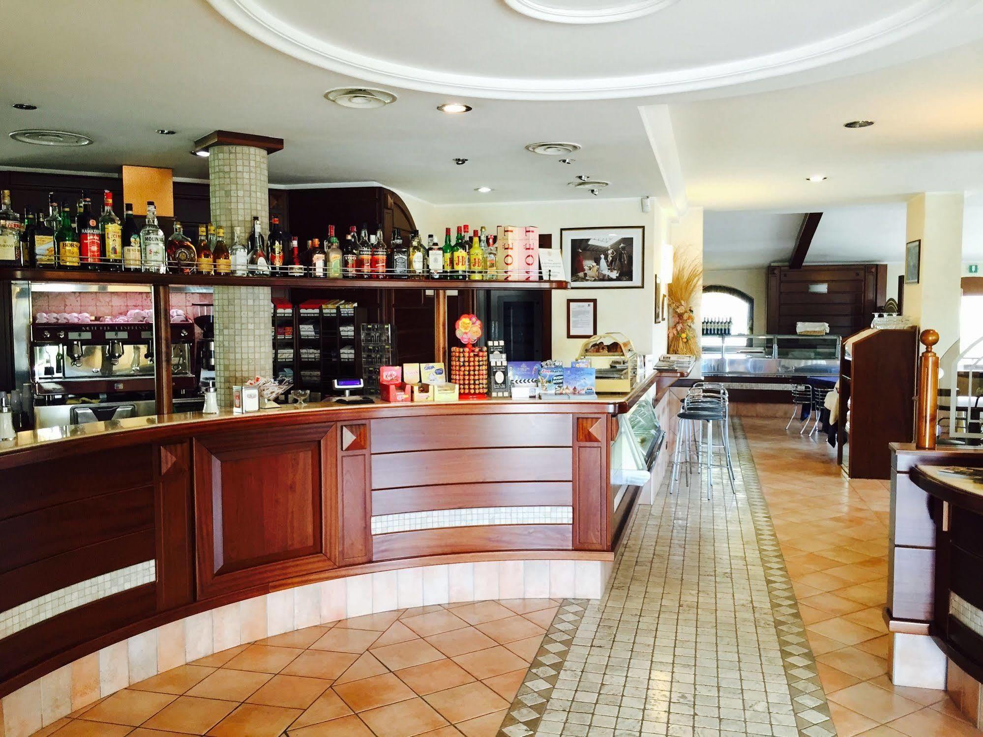 La Locanda Del Cavaliere Borgo Montello Eksteriør billede